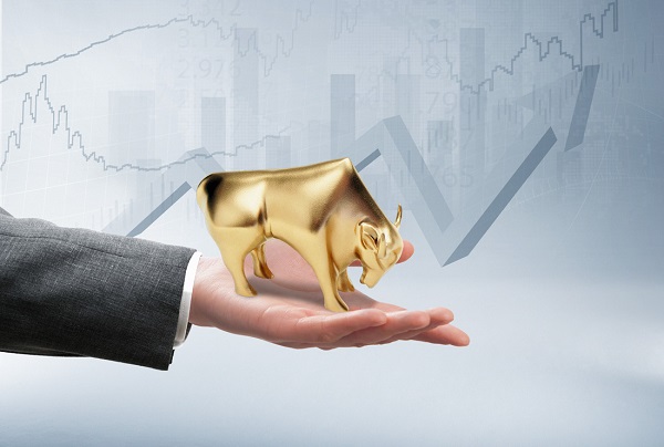 特朗普全国讲话聚焦经济政策，美联储新掌门人选待定